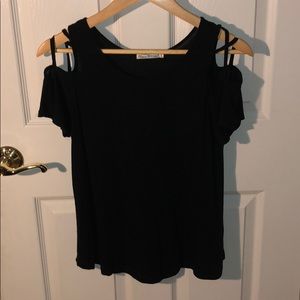 black short sleeve open shoulder tee